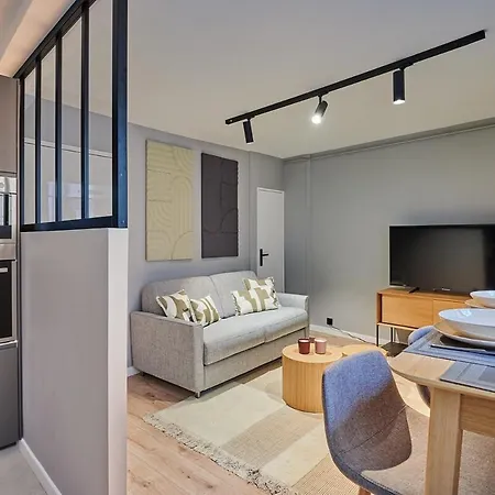 Apartment Louvre Museum By Prestige